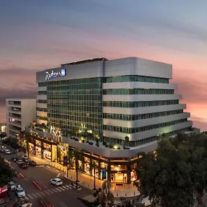 5* Отель Radisson Blu Hotel, Verdun